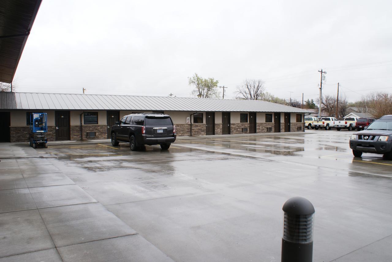 Boarders Inn & Suites By Cobblestone Hotels - Syracuse Buitenkant foto