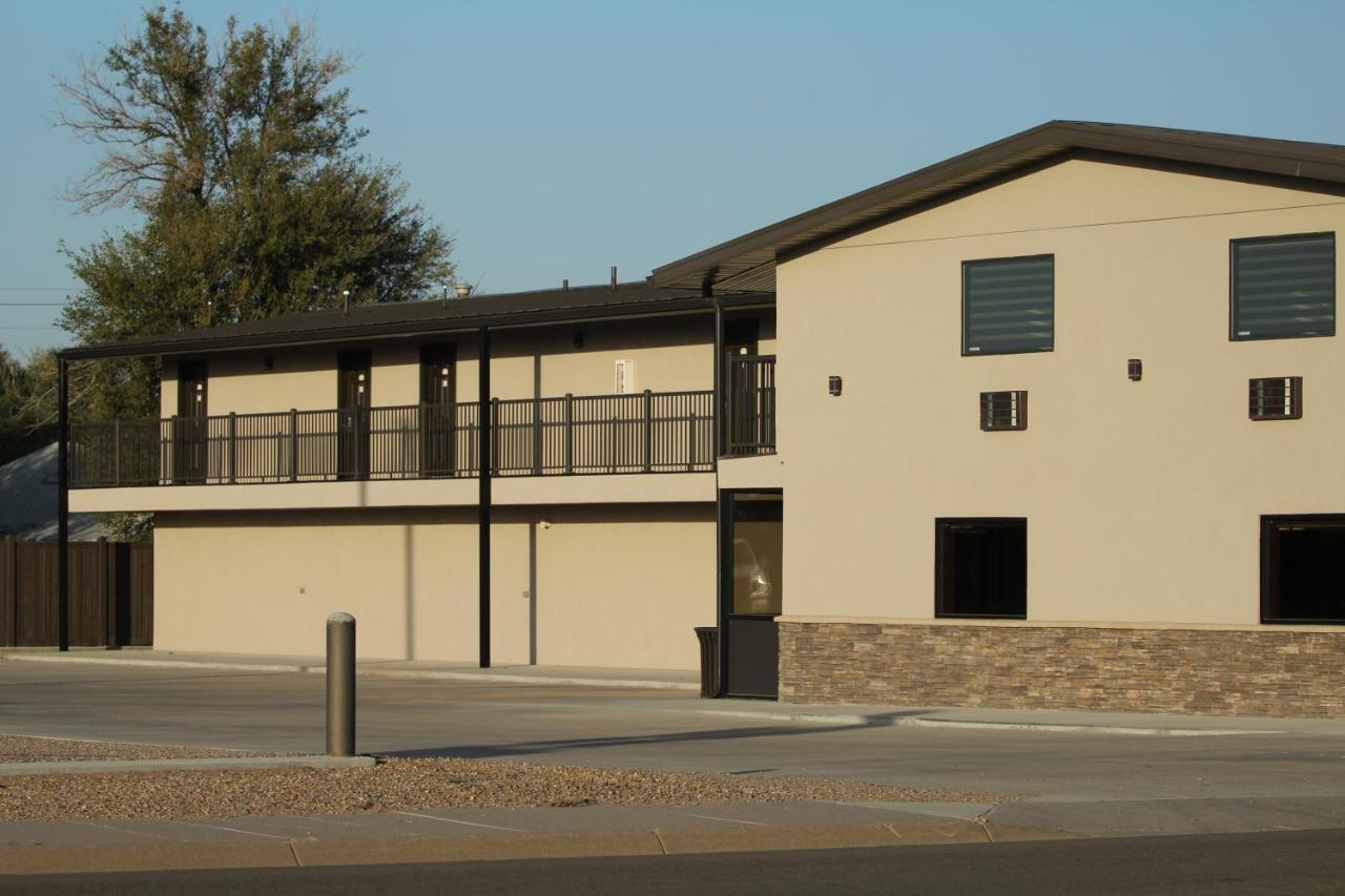 Boarders Inn & Suites By Cobblestone Hotels - Syracuse Buitenkant foto